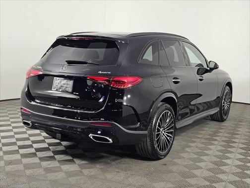 2025 Mercedes-Benz GLC 350e Base