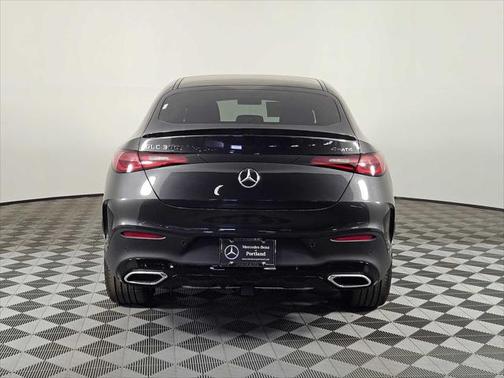 2025 Mercedes-Benz GLC 300 4MATIC Coupe