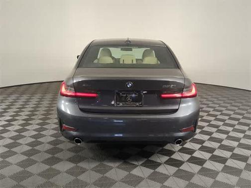 2021 BMW 330 xDrive