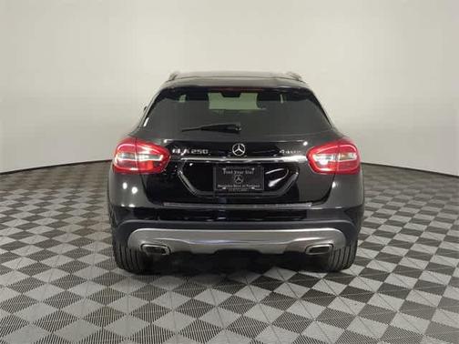 2015 Mercedes-Benz GLA-Class 4MATIC