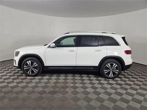 2025 Mercedes-Benz GLB 250 4MATIC