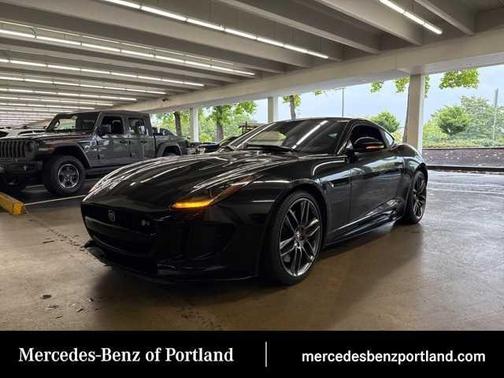 2017 Jaguar F-TYPE R