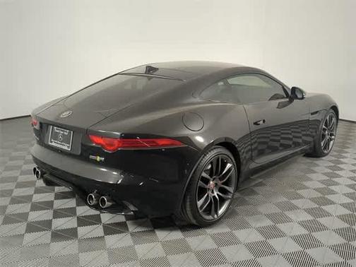2017 Jaguar F-TYPE R
