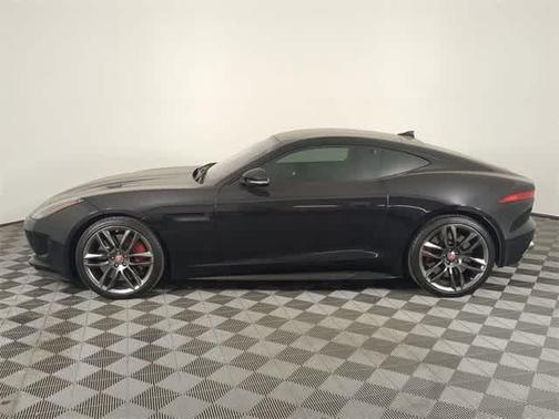 2017 Jaguar F-TYPE R