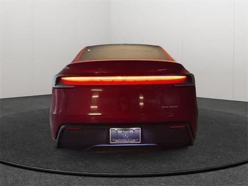 2026 Tesla Model Y AWD