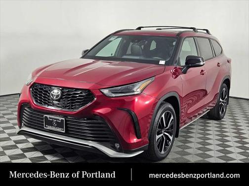 2022 Toyota Highlander XSE