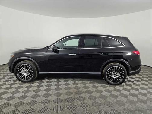 2025 Mercedes-Benz GLC 300 4MATIC