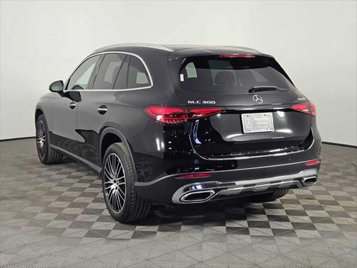2025 Mercedes-Benz GLC 300 4MATIC