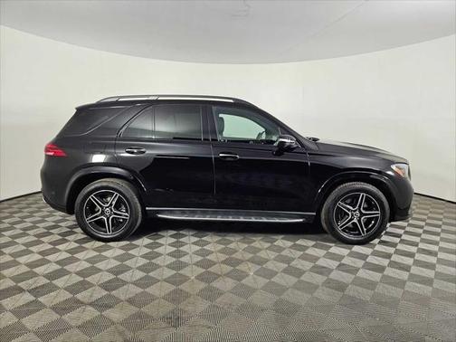 2025 Mercedes-Benz GLE 450e 4MATIC