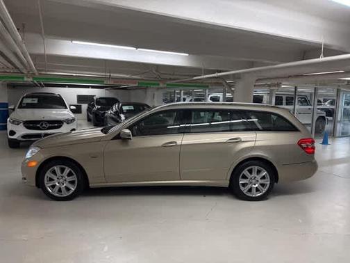 2012 Mercedes-Benz E-Class 4MATIC