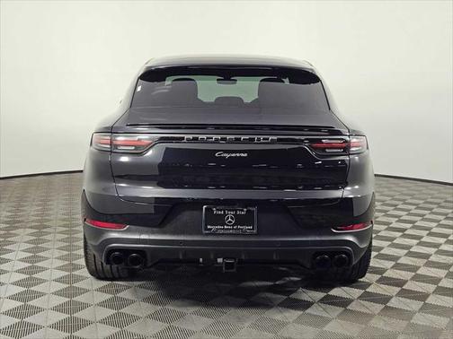 2022 Porsche Cayenne Platinum Edition