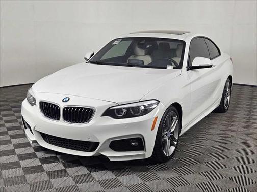 2019 BMW 230 230i