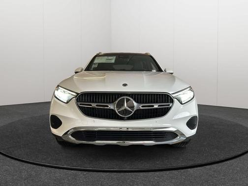 2026 Mercedes-Benz GLC 300 4MATIC