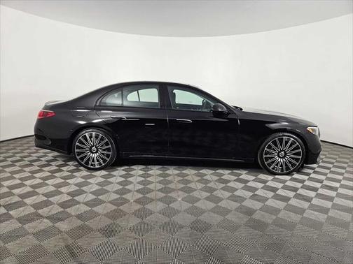 2025 Mercedes-Benz E-Class 4MATIC