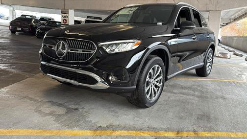 2026 Mercedes-Benz GLC 300 4MATIC