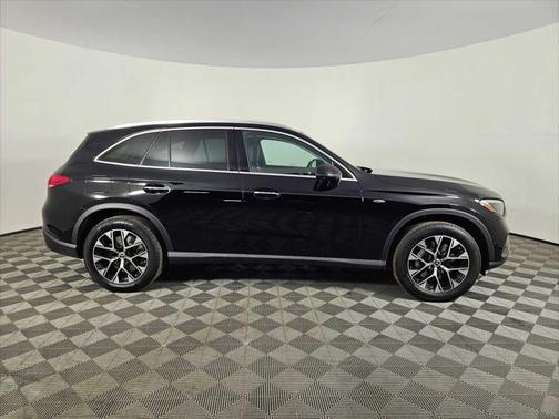 2025 Mercedes-Benz GLC 350e Base