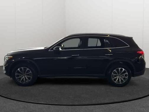 Black 2026 Mercedes-Benz GLC 300