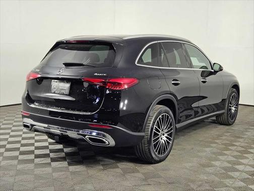 2025 Mercedes-Benz GLC 300 4MATIC