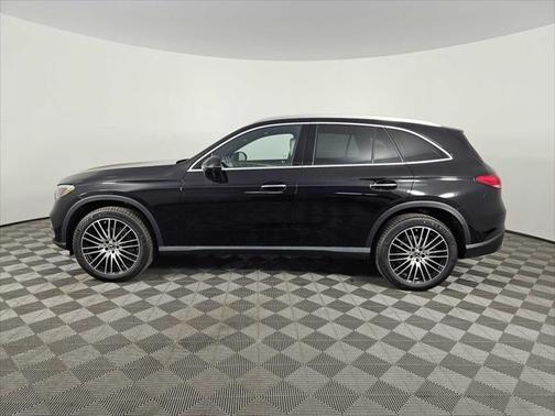2025 Mercedes-Benz GLC 300 4MATIC