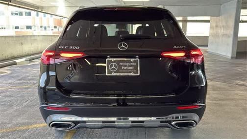 2025 Mercedes-Benz GLC 300 4MATIC
