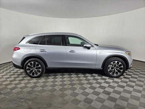 2025 Mercedes-Benz GLC 350e Base