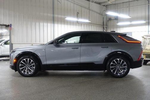 2024 Cadillac LYRIQ Sport w/1SJ