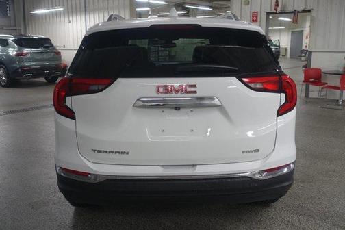 2021 GMC Terrain SLT