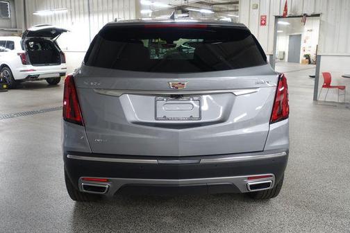 Argent Silver Metallic 2026 Cadillac XT5 Premium Luxury