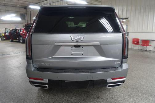 Argent Silver Metallic 2026 Cadillac Escalade ESV Luxury