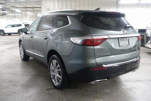 2024 Buick Enclave Essence FWD