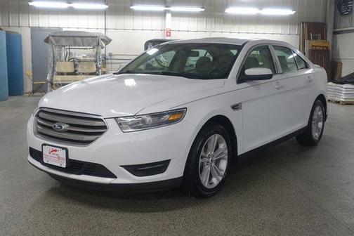 2015 Ford Taurus SEL