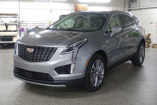 Argent Silver Metallic 2026 Cadillac XT5 Premium Luxury