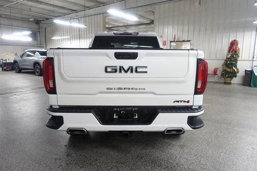 2022 GMC Sierra 1500 AT4