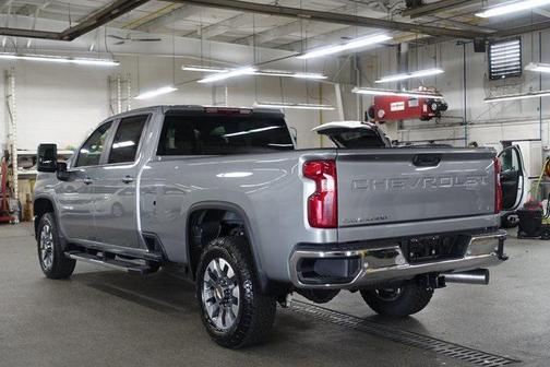 2025 Chevrolet Silverado 3500 LT