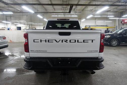 2024 Chevrolet Silverado 2500 Custom