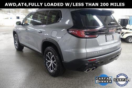 2025 GMC Acadia AWD AT4