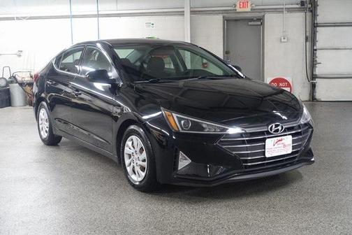 2019 Hyundai ELANTRA SE