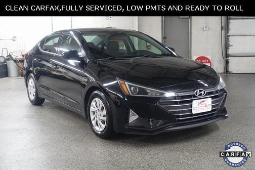 2019 Hyundai ELANTRA SE