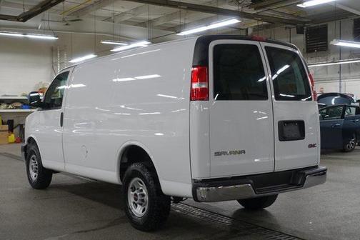 2023 GMC Savana 2500 Work Van