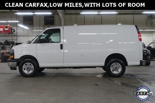 2023 GMC Savana 2500 Work Van