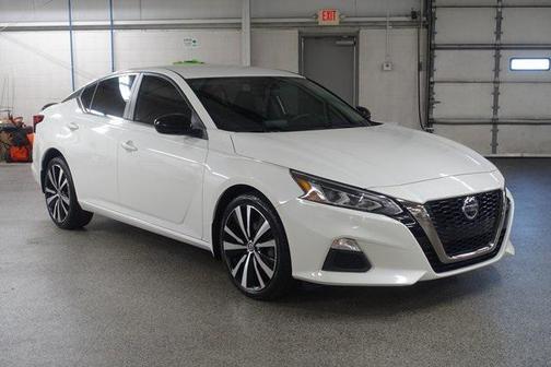 2021 Nissan Altima SR Intelligent AWD