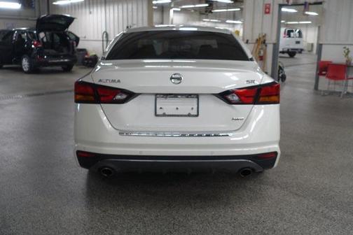 2021 Nissan Altima SR Intelligent AWD