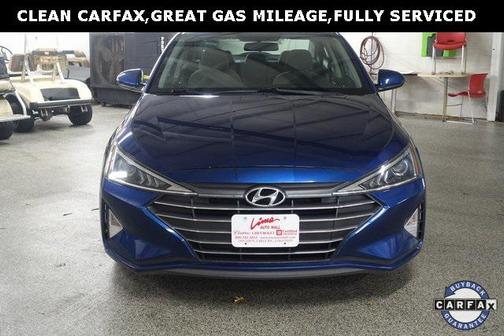 2019 Hyundai ELANTRA SE