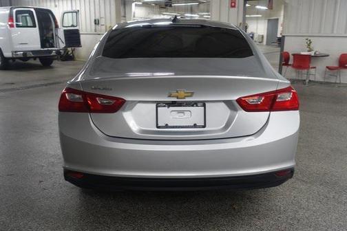 2017 Chevrolet Malibu 1LS