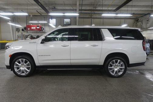 2024 Chevrolet Suburban 4WD High Country