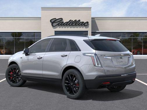 Argent Silver Metallic 2026 Cadillac XT5 Sport