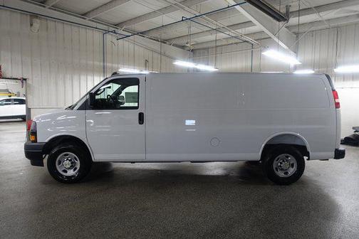 2025 Chevrolet Express 3500 RWD 3500 Extended Wheelbase WT