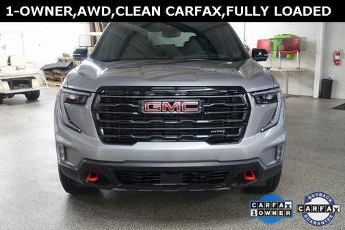 2025 GMC Acadia AWD AT4