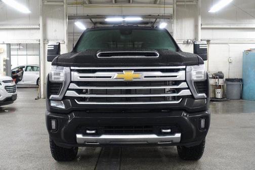 2025 Chevrolet Silverado 2500 High Country
