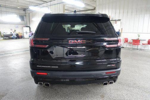 2024 GMC Acadia AWD AT4